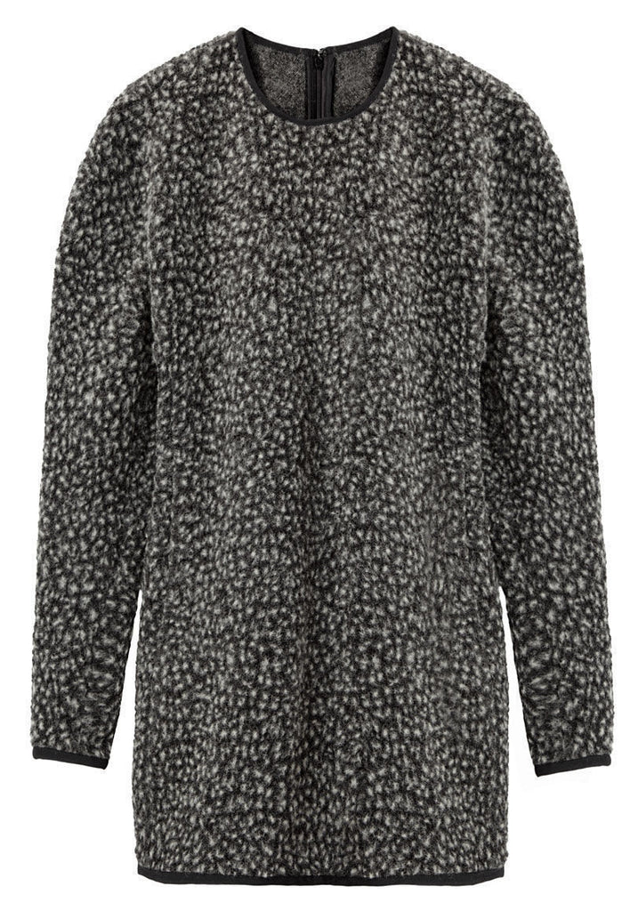 Rounded Shoulder Sweatshirt