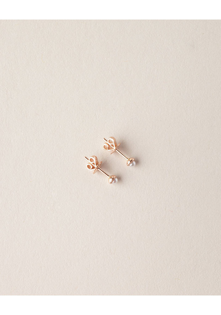 Pearl Stud Earring