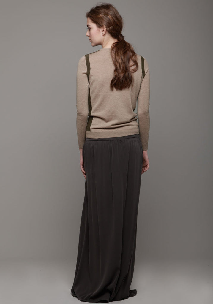 Contrast V-Neck Sweater