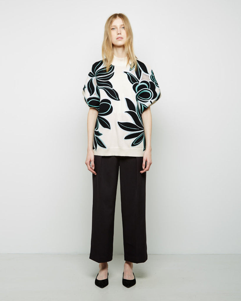 Floral Embroidered Short Sleeve Pullover