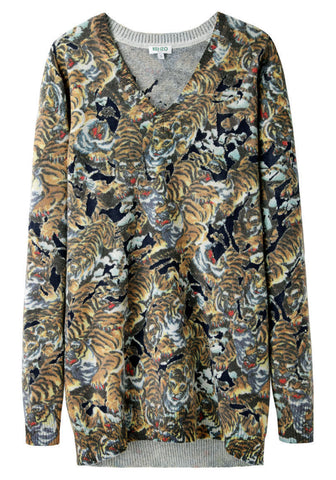 Flying Tiger V-Neck Pullover