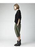 Cross-Front Cropped Pant