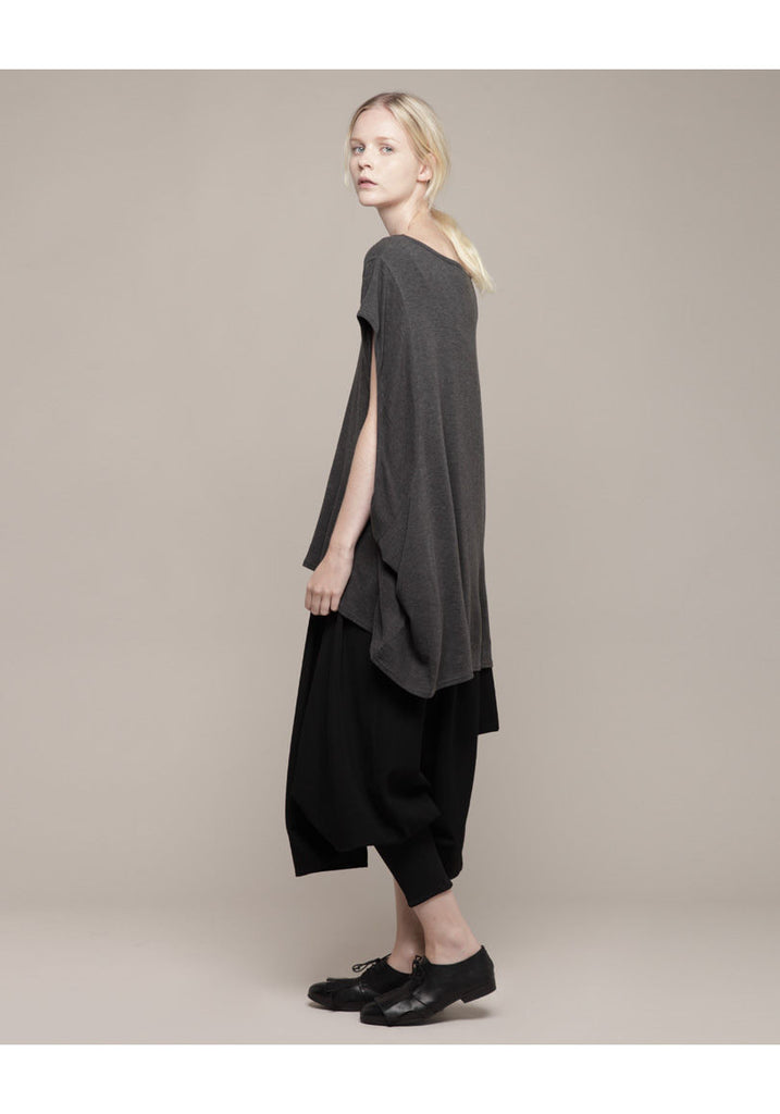 Side Dropped Sleeveless Tee