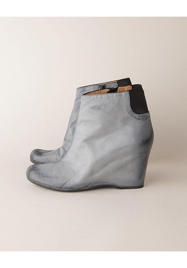 Brushed-Effect Boot