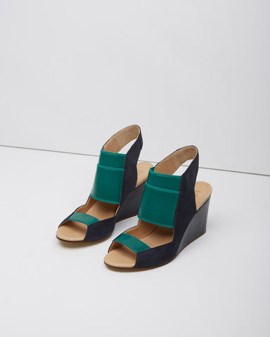 Elastic Strap Sandal