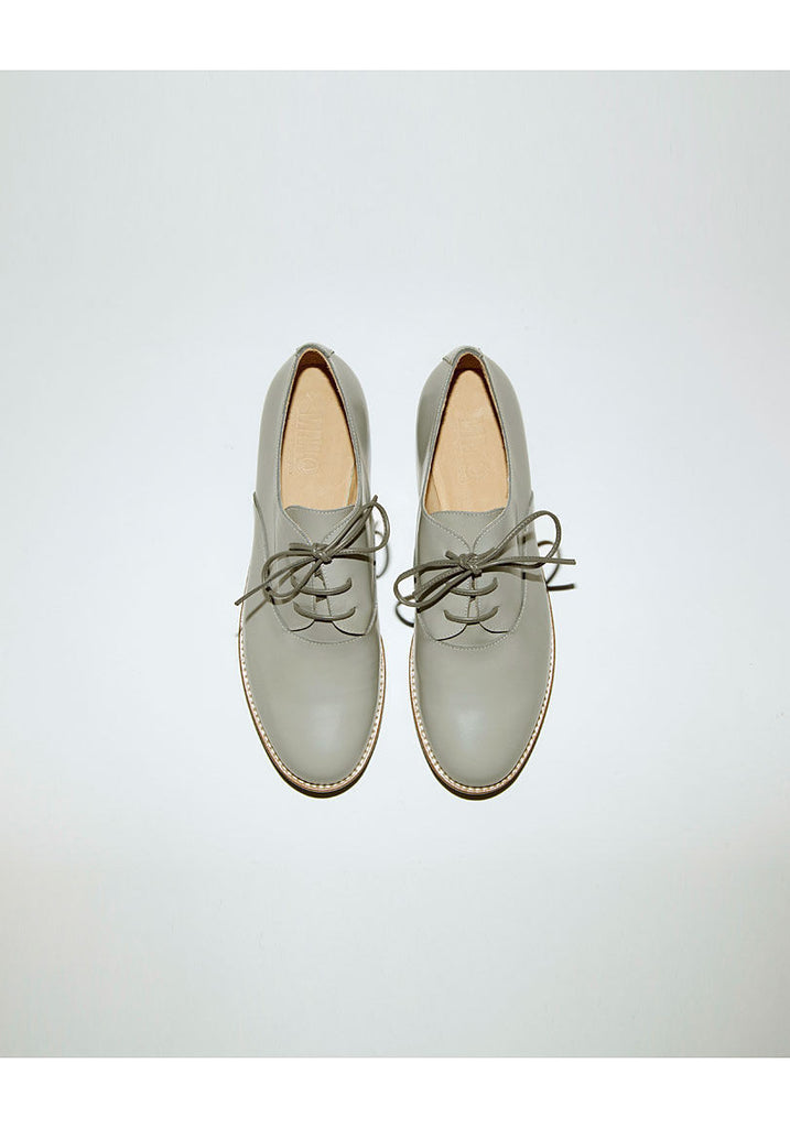 Lace Oxford