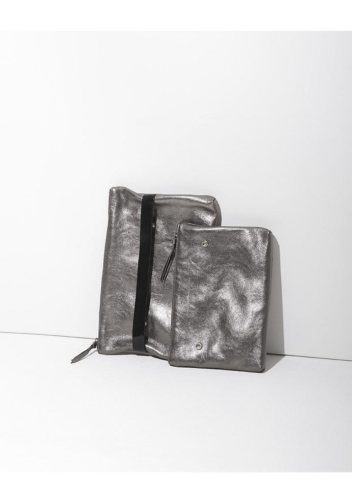 Metallic Double Clutch