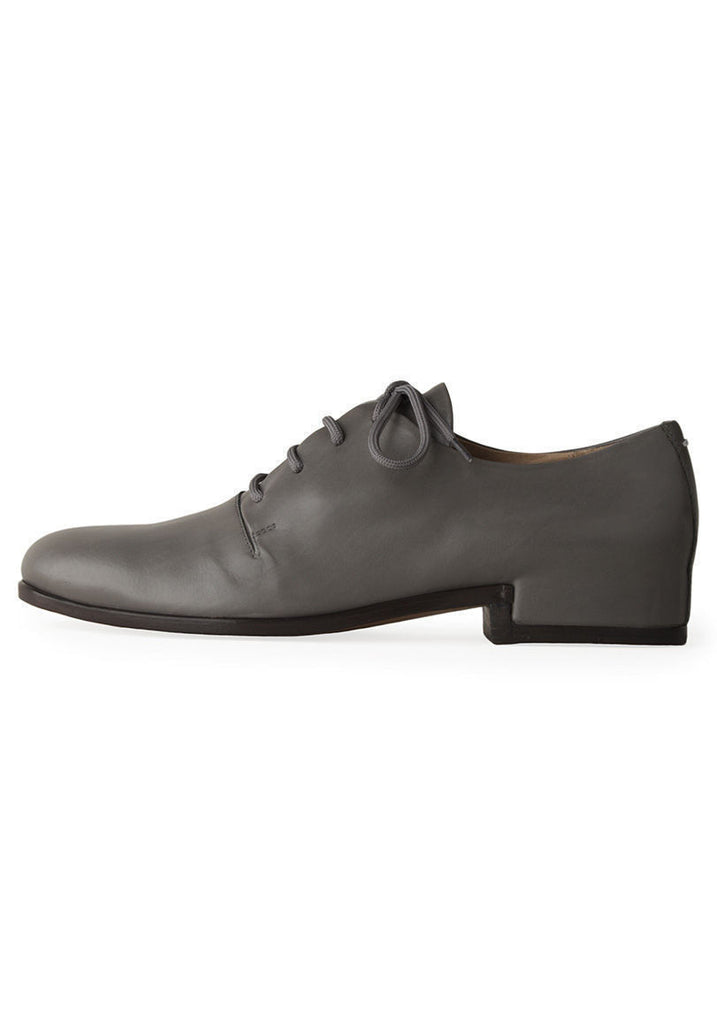 Covered-Heel Oxford