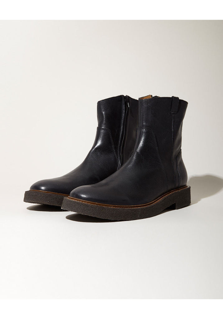 Crepe-Sole Boot