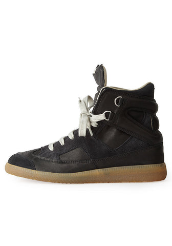 High Top Sneaker