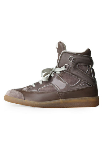 High Top Sneaker