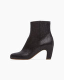Stingray Curved-Heel Boot