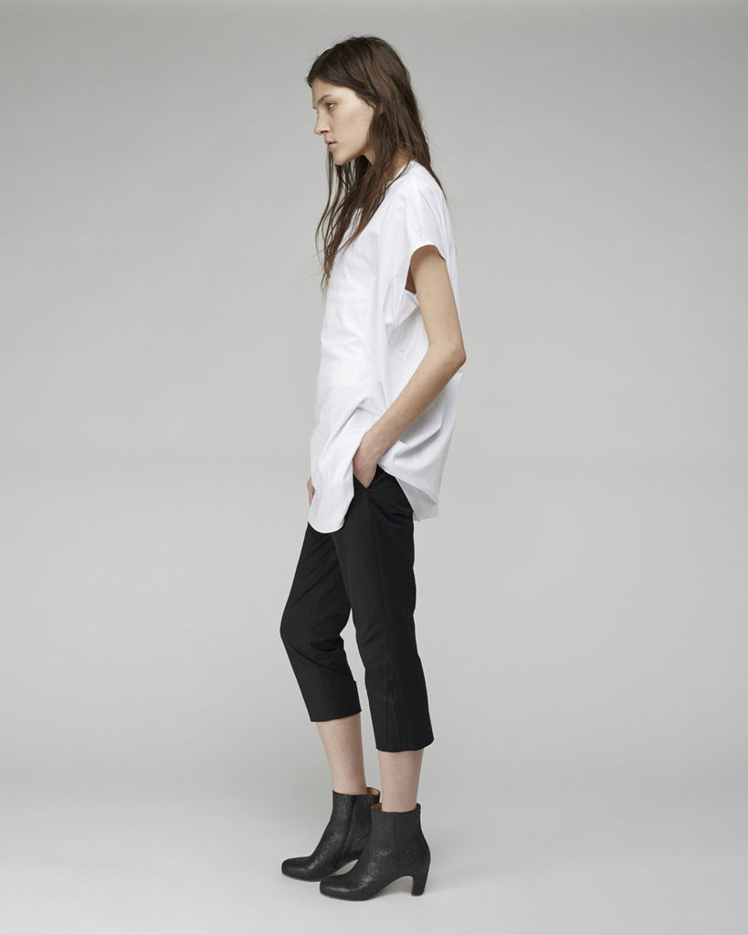 Stingray Curved-Heel Boot