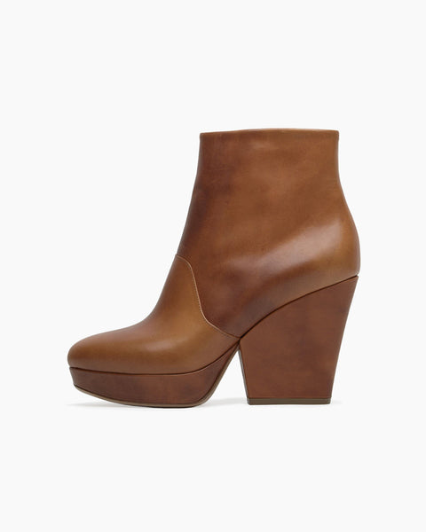 Wedge Heel Boot – La Garçonne