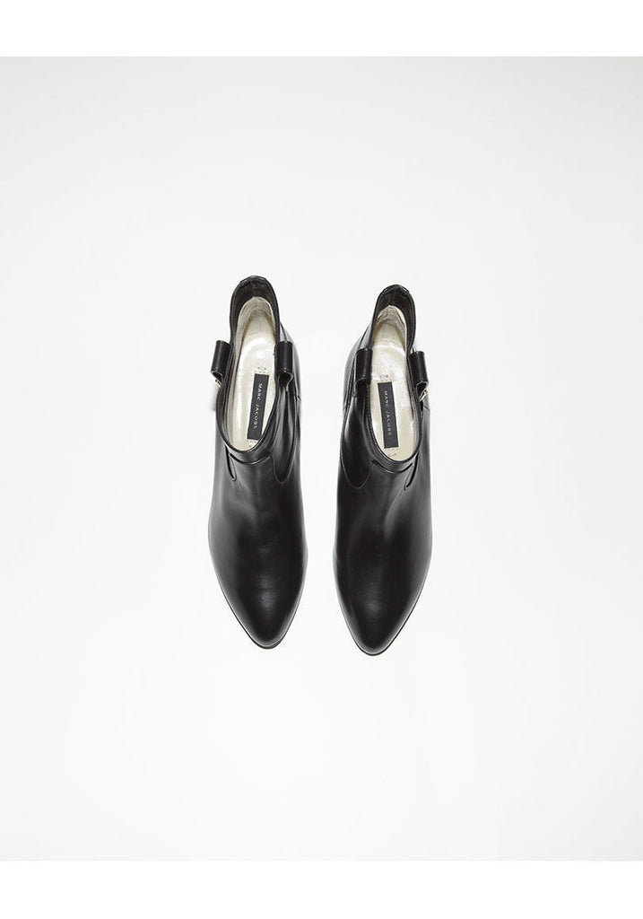 Ankle boot with Stud