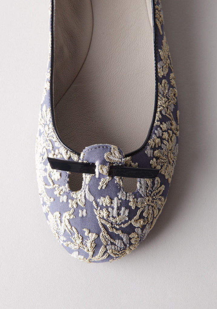 Brocade Flat