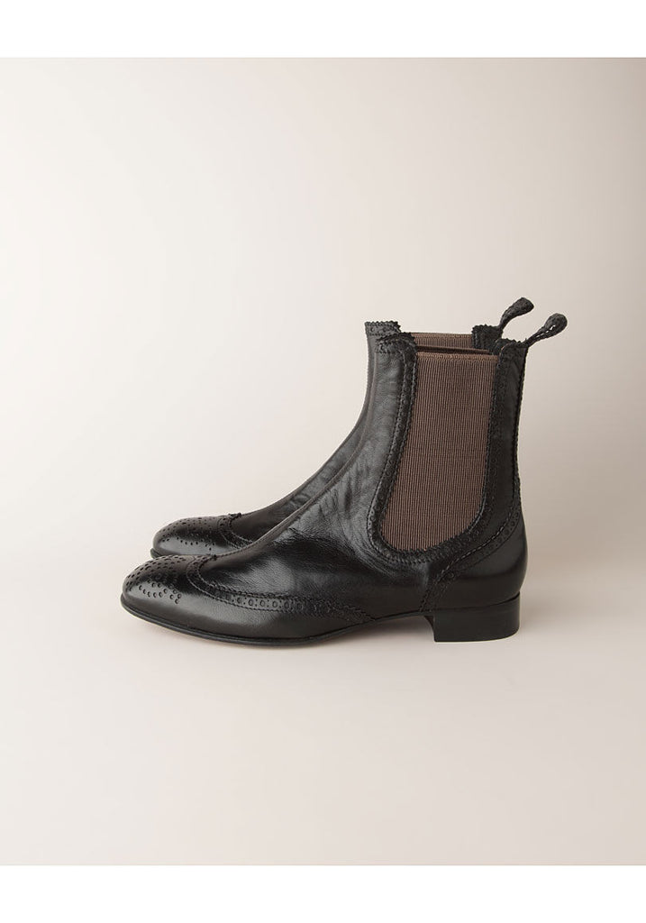 Flat Chelsea Boot