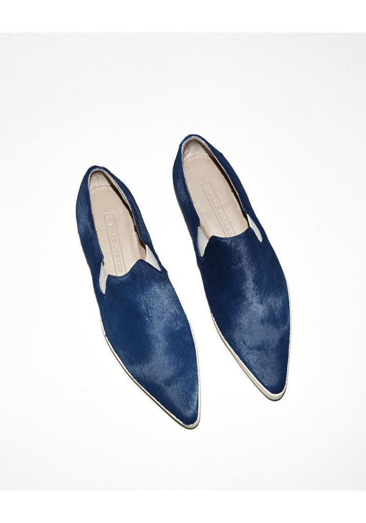 Pointed Pony Sneaker