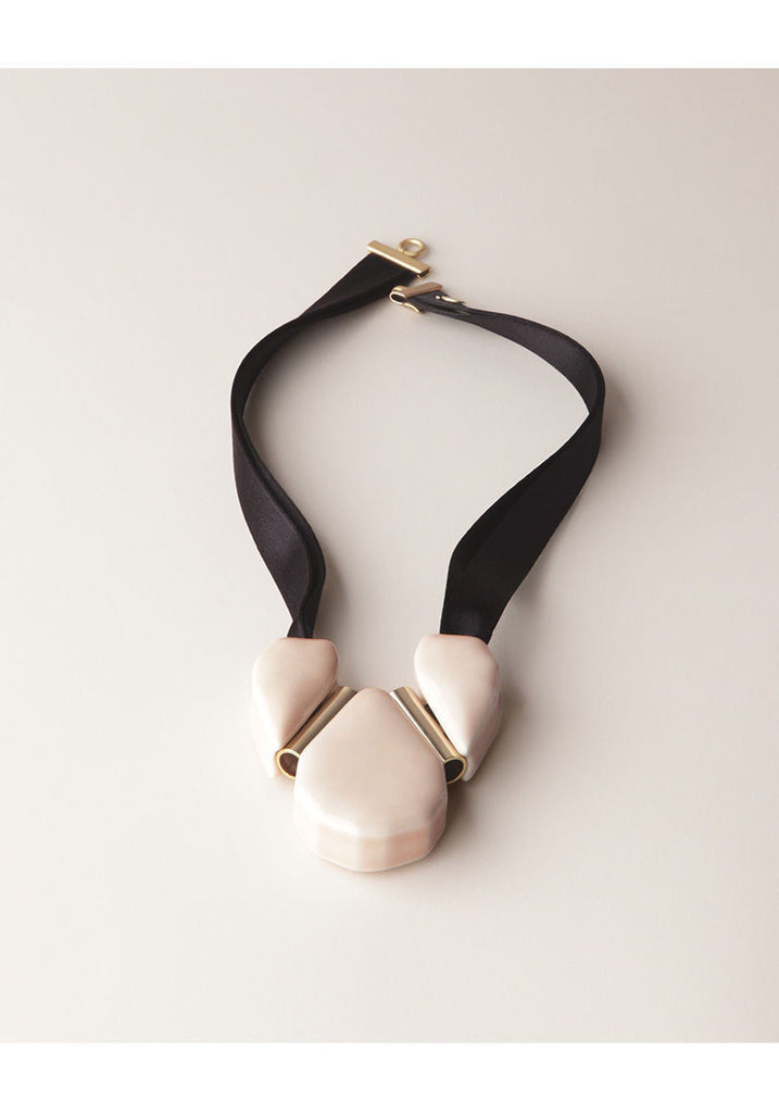 Rosala Necklace