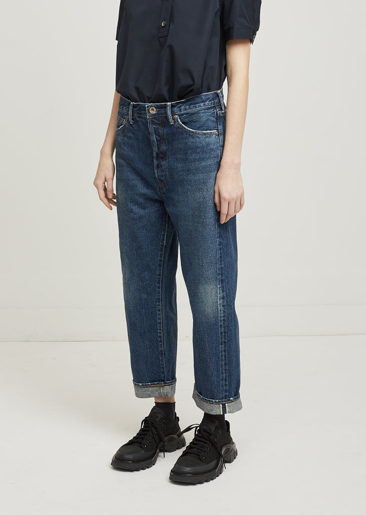 Wide Tapered Cut Jeans