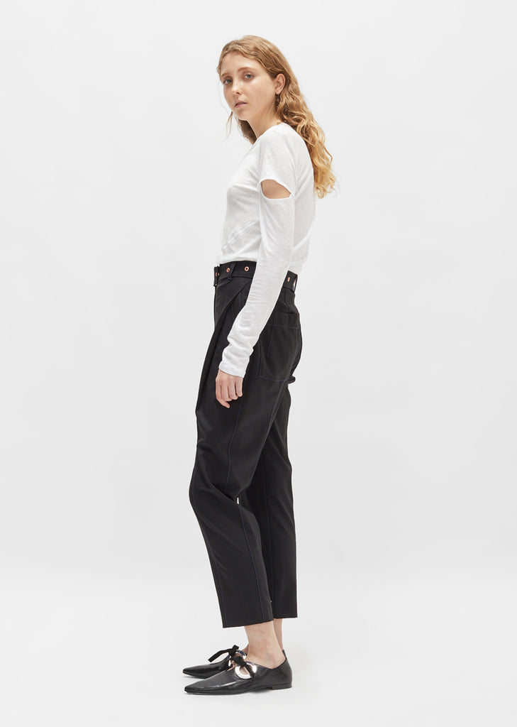 Lightweight Wool Tapered Trouser