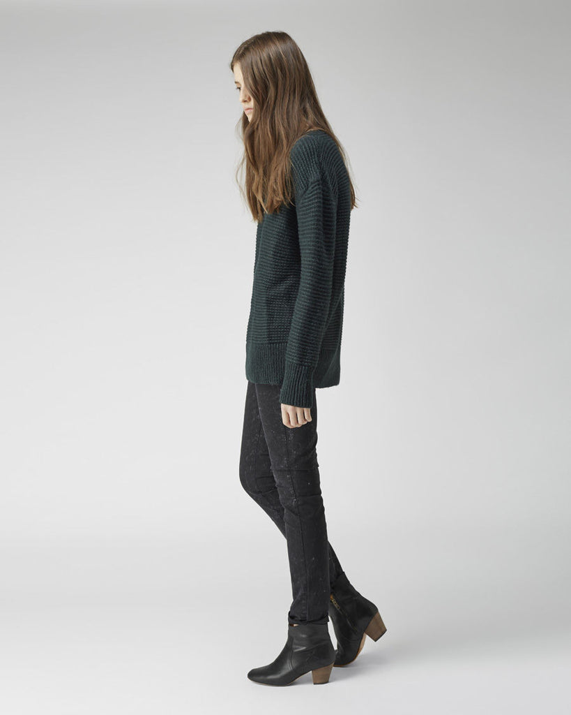 Distressed Skinny Jeans