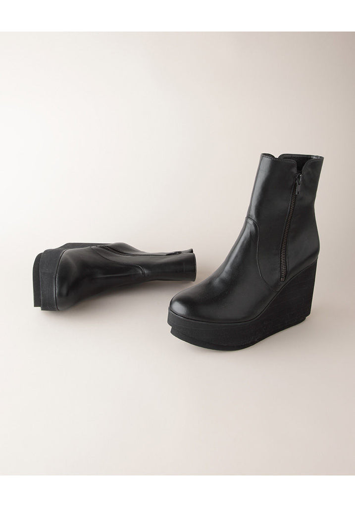 Charta Platform Boot
