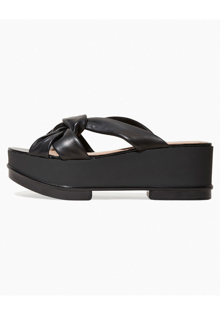Ferine Knotted Sandal