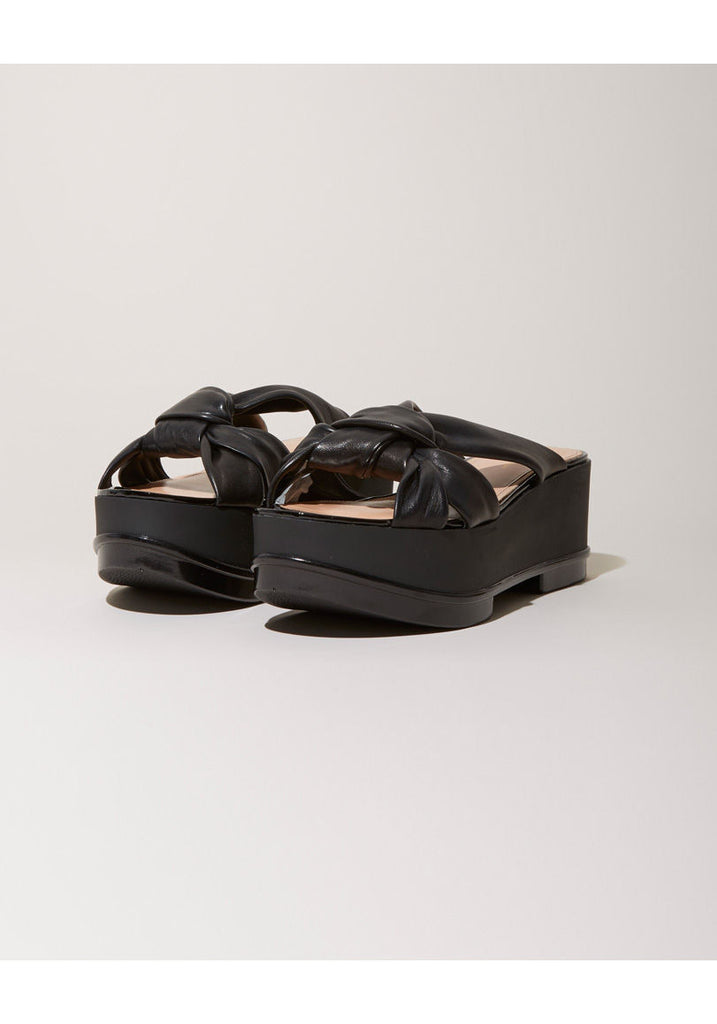 Ferine Knotted Sandal