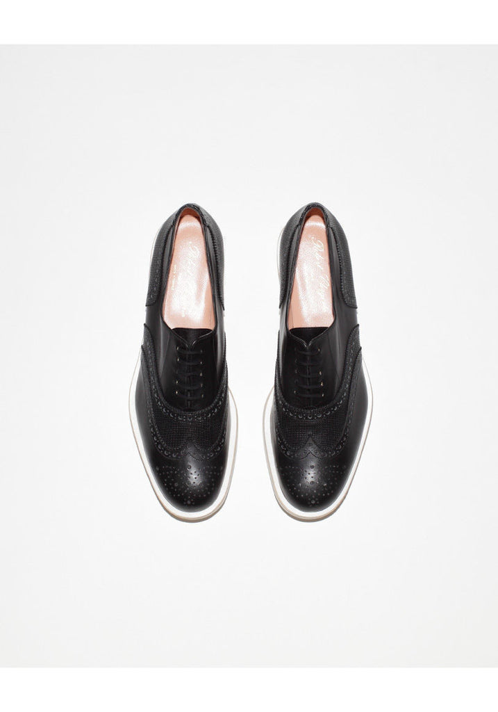 Wilma Wingtip Oxford