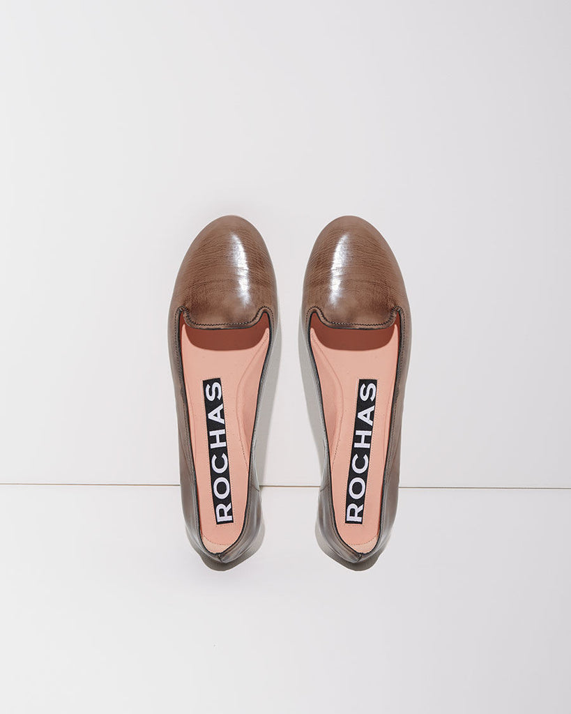 Bleached Leather Flat