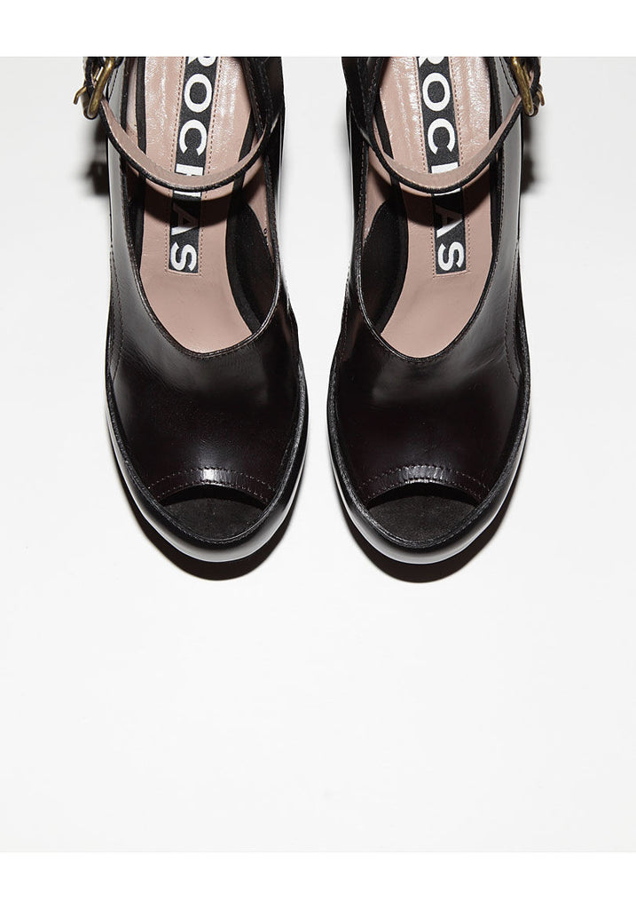 Cutout Platform Wedge