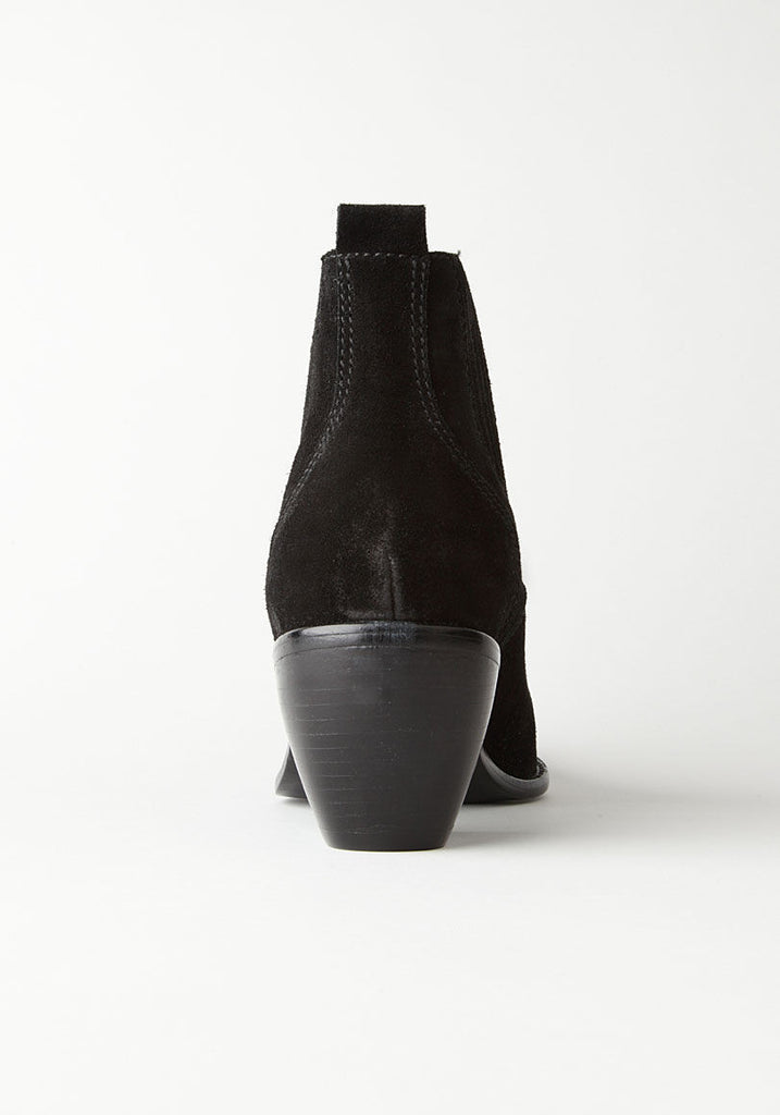 Pull On Western Boot