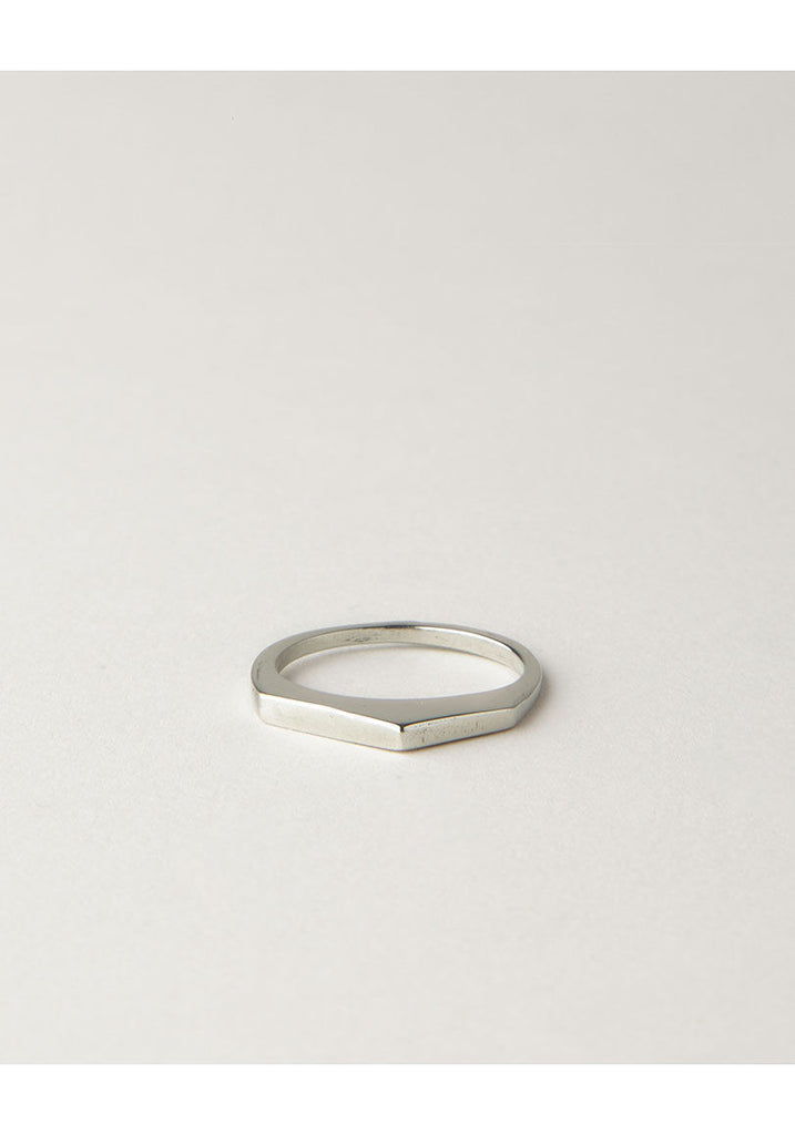 Cutouts Point Ring