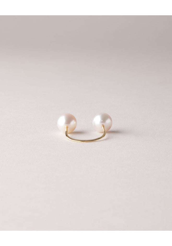 Pearl Sling Ring