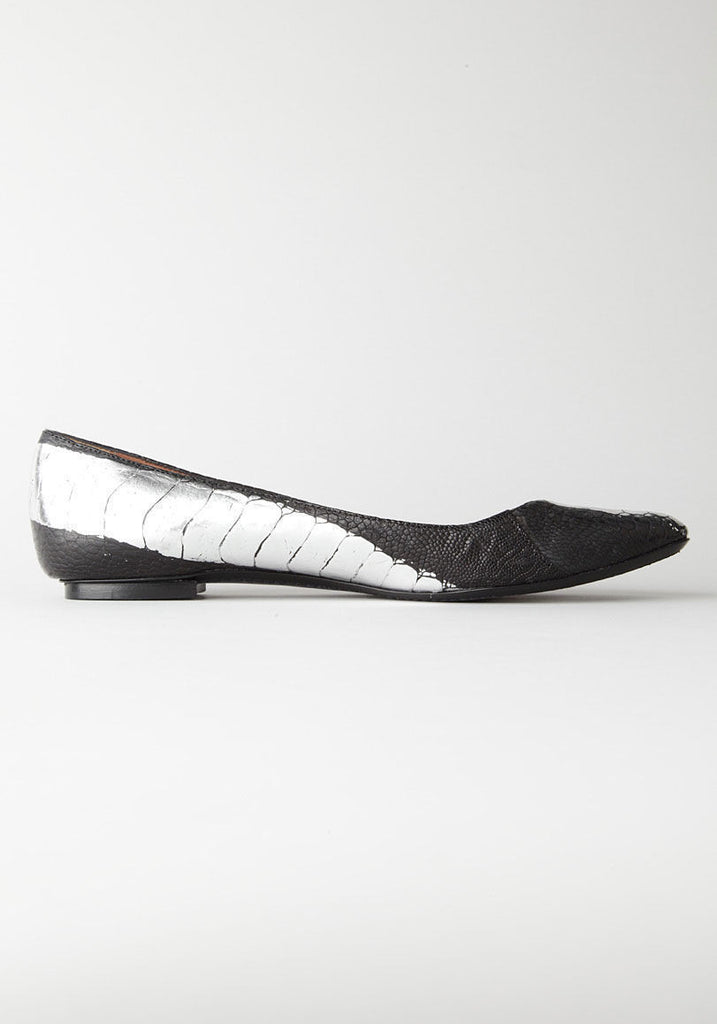 Pointed Croc Flat