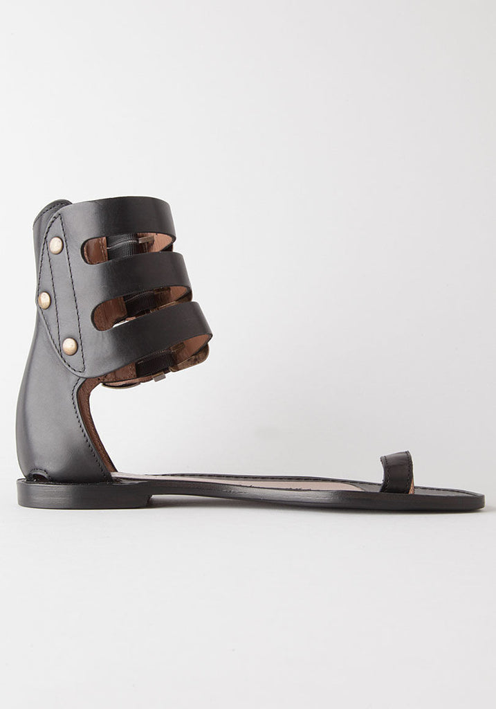 Toe Loop Buckle Sandal