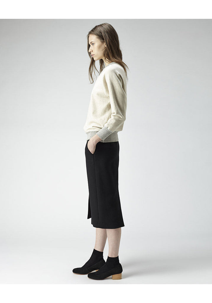 Raglan Crewneck Sweatshirt