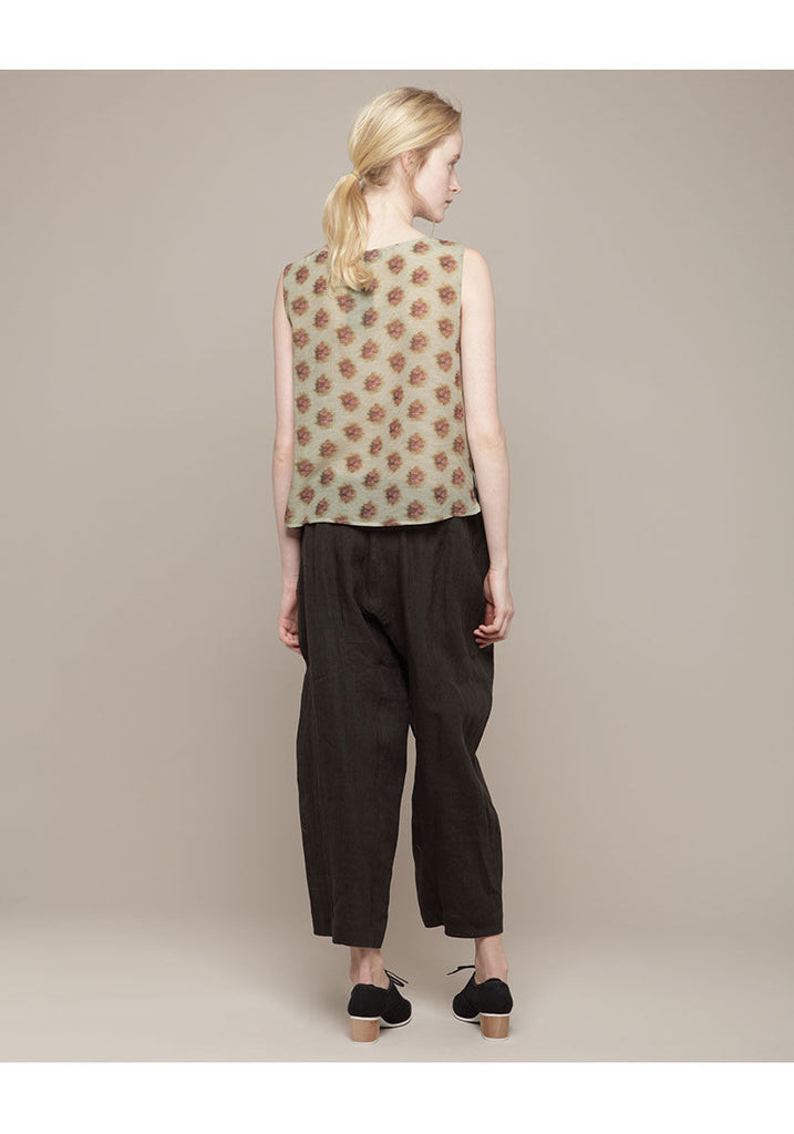 Sleeveless Shell Top