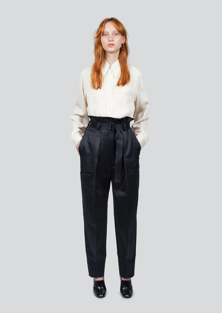 Pointed Collar Crepe Shirt