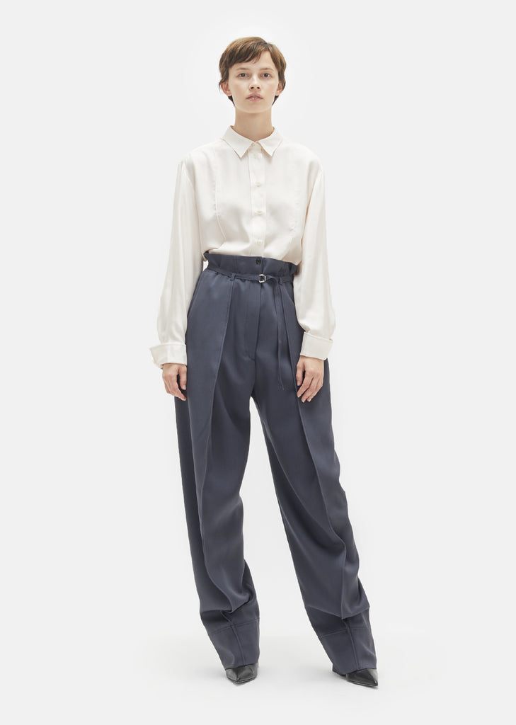 Silk Crepe Pointed Collar Shirt