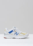 990v5 Sneakers