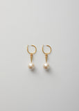 Pearl x Stud Earrings