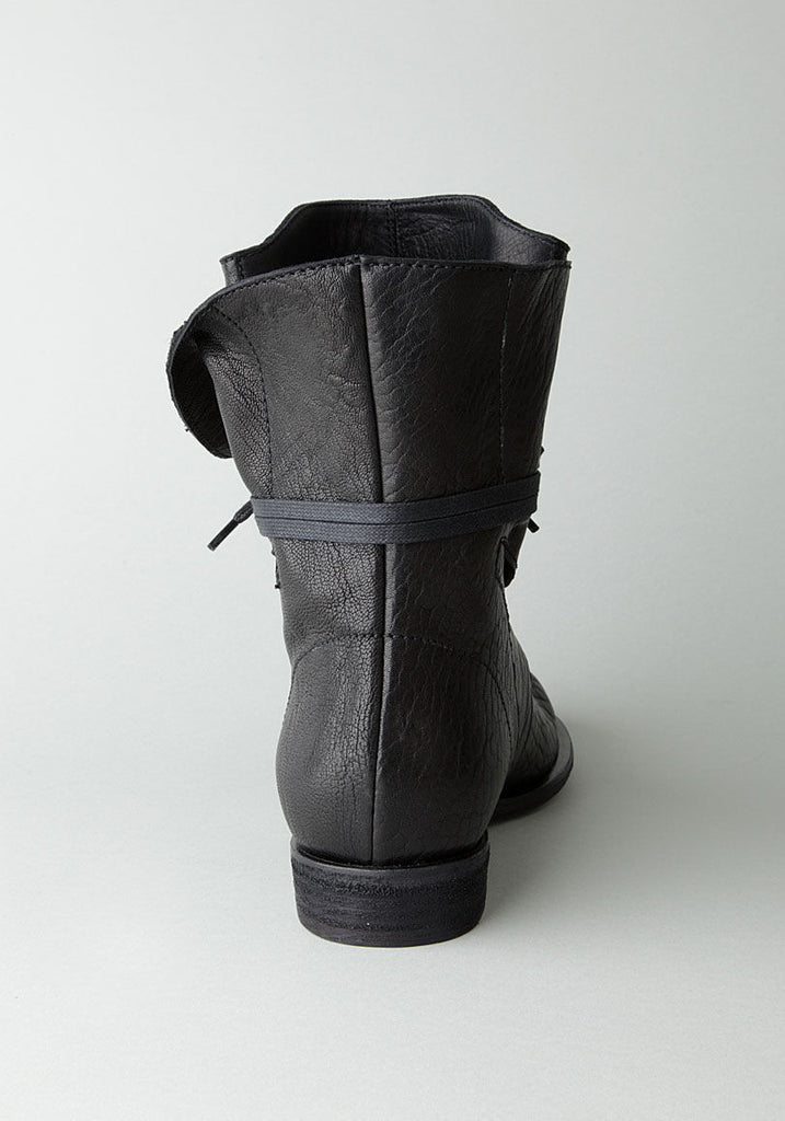 Double Eyelet Lace Up