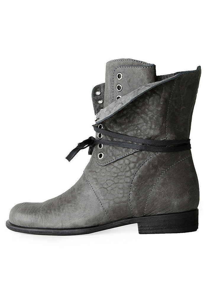 Double Eyelet Lace Up