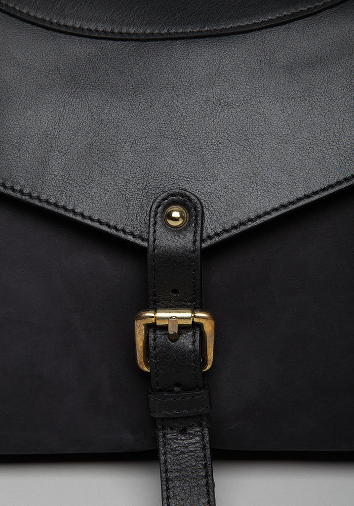 The Rampling Satchel