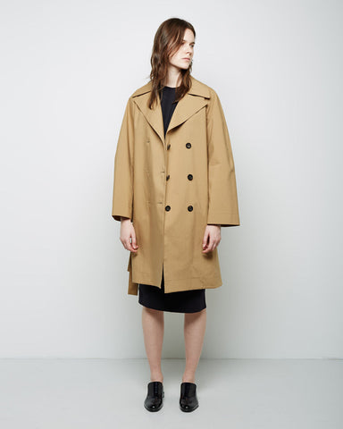 Arve Coat