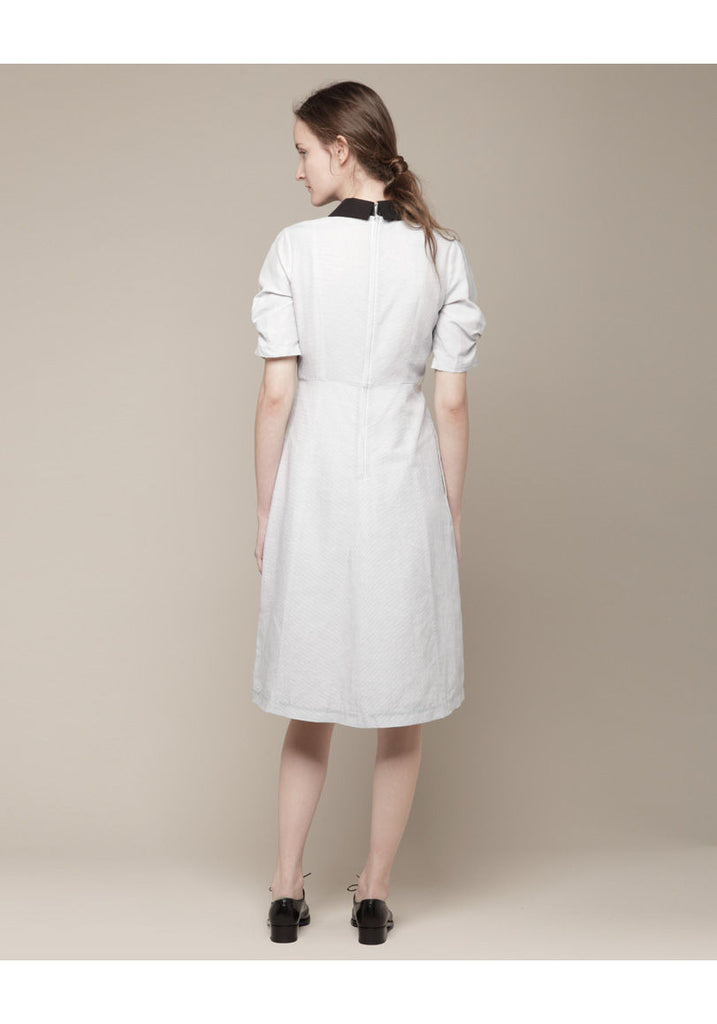 Ribbon Dress With Collar