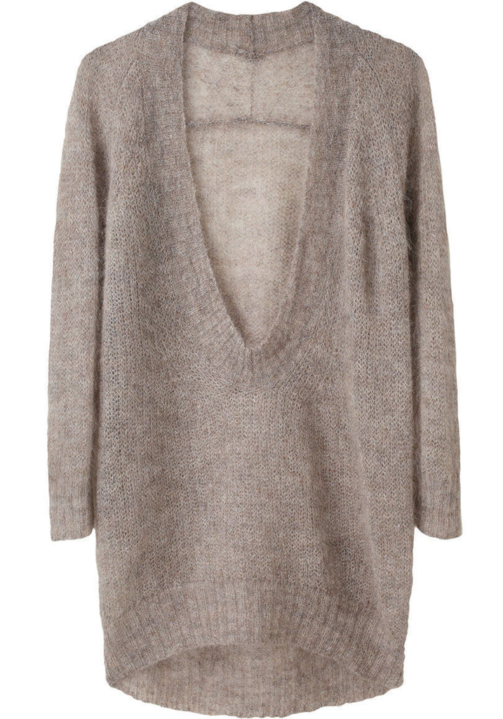 Low O Sweater