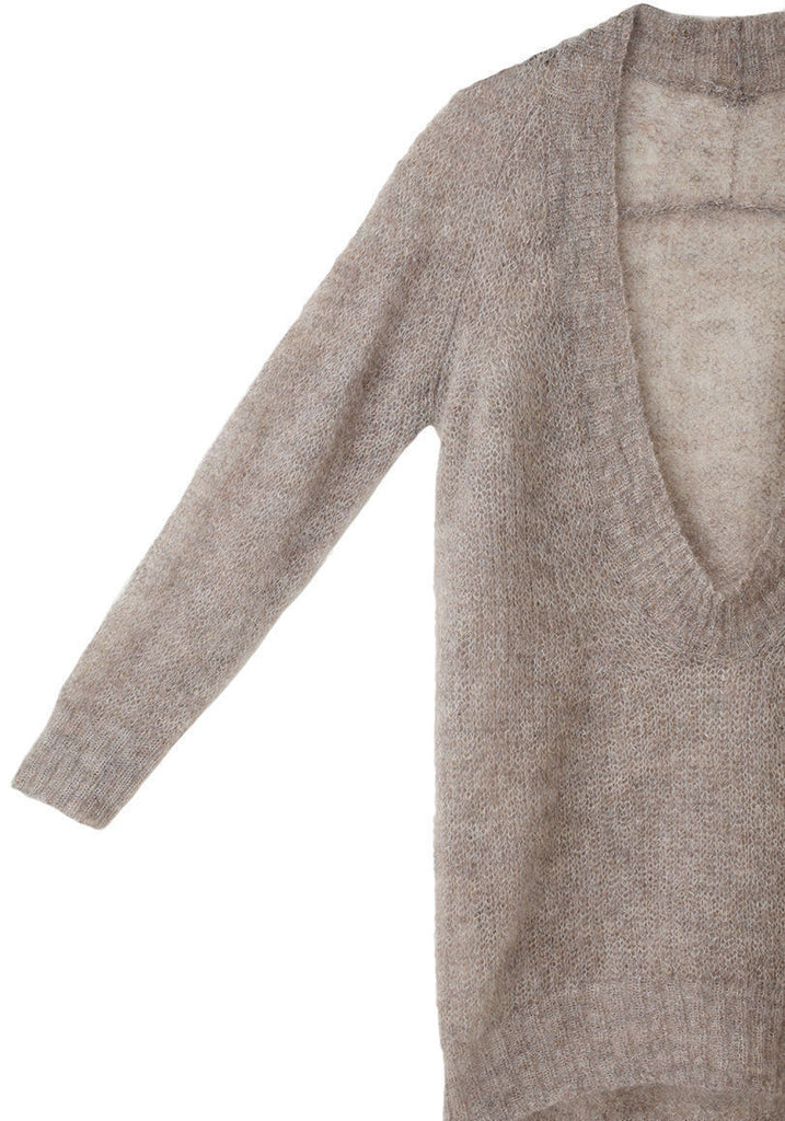 Low O Sweater